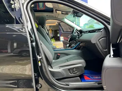 Land Rover Velar