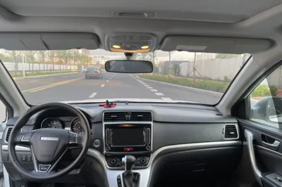 Haval M6