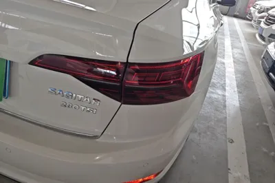 Volkswagen Sagitar
