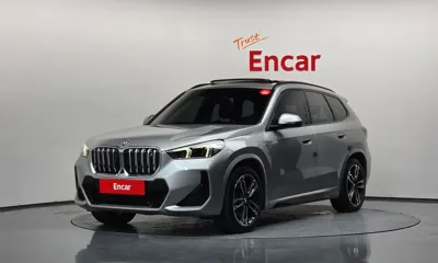 BMW iX1