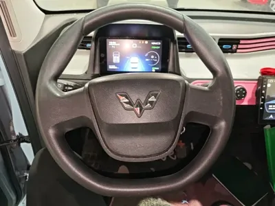 Wuling MINIEV