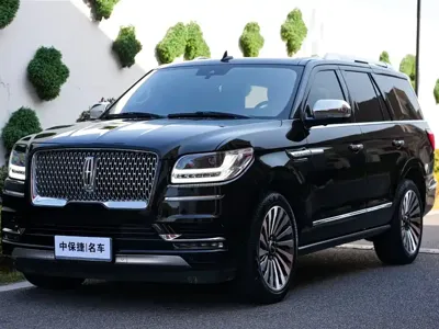 Lincoln Navigator