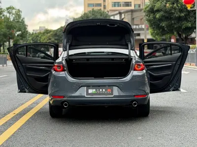 Mazda 3 Axela