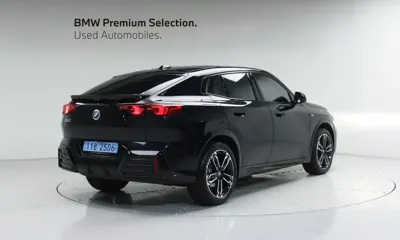 BMW iX2