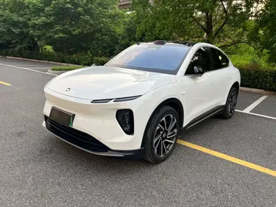 Nio EC6