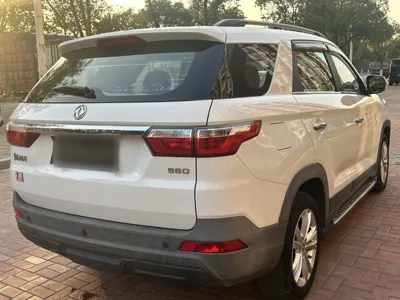 Dongfeng Fengon S560