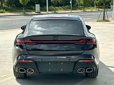 MG MG7