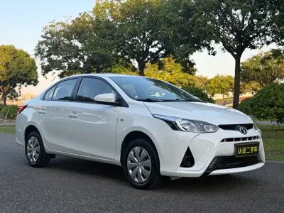 Toyota Yaris L