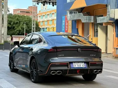 Changan UNI-V