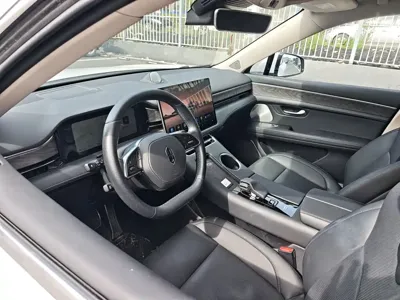 AITO AITO M5