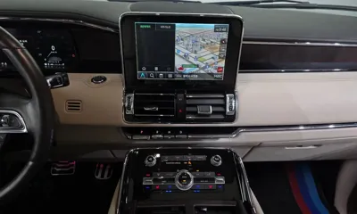 Lincoln Navigator