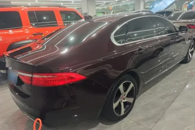 Jaguar XFL