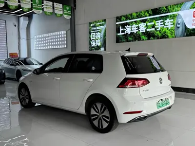 Volkswagen Golf EV