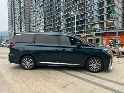 GAC Motor Trumpchi M8