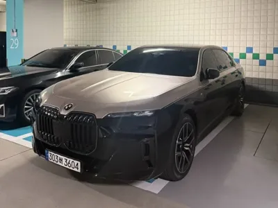 BMW 7-Series