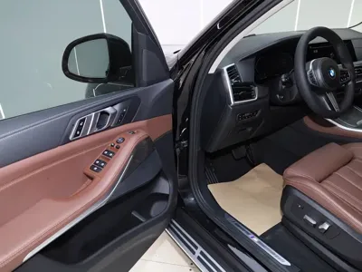 BMW X5 (Import)