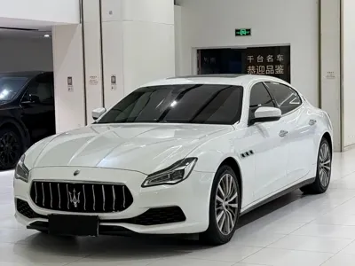 Maserati Quattroporte