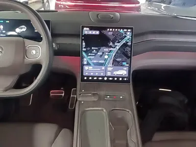 Nio ES7