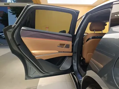 BYD 汉L
