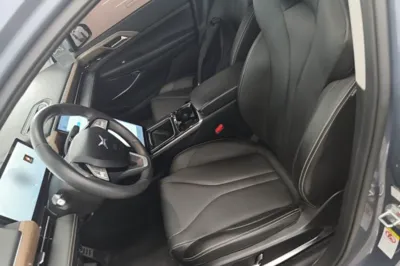 Xpeng P5