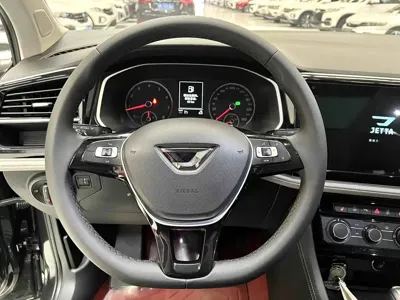 Jetta VS7