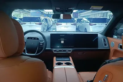 Li Auto L8