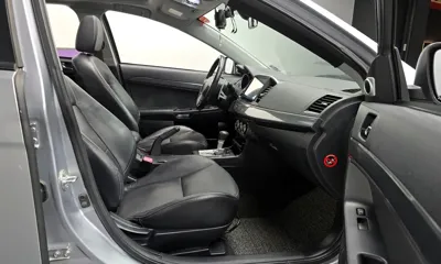 Mitsubishi Lancer