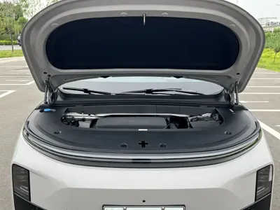 Li Auto Li L6