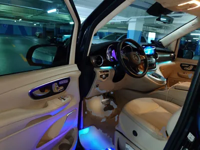 Mercedes-Benz V-Class
