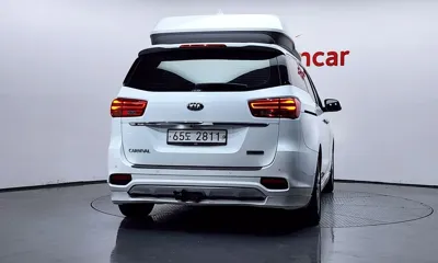 Kia Canival