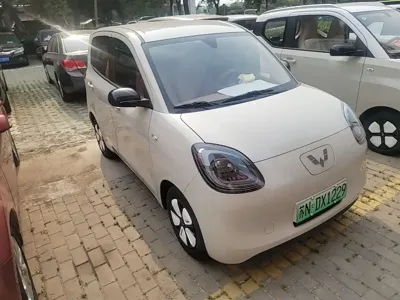 Wuling MINIEV