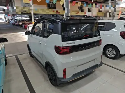 Wuling MINIEV