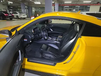 Audi TTS