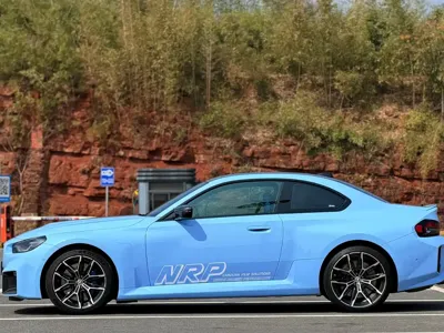 BMW M2
