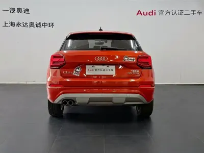 Audi Q2L