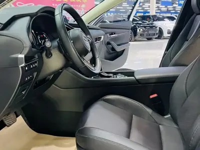 Mazda 3 Axela