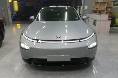 Xpeng P7