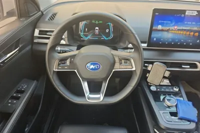 BYD e2
