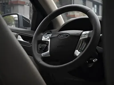 Ford Mondeo Zhisheng