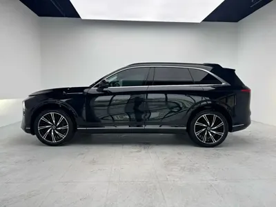 Xpeng G9