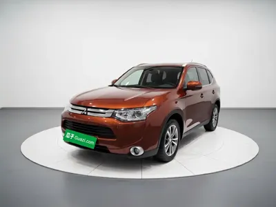 Mitsubishi Outlander (Import)