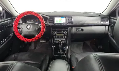 Kia Opirus