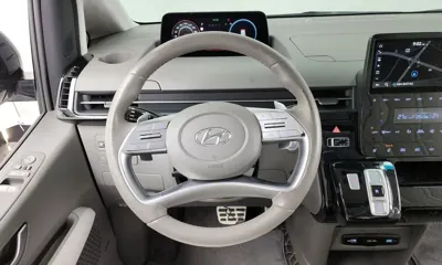 Hyundai Staria