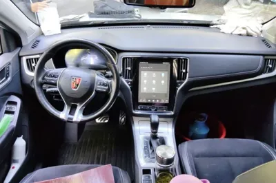 Roewe RX5 New Energy