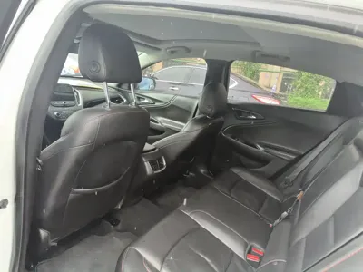 Chevrolet Malibu XL