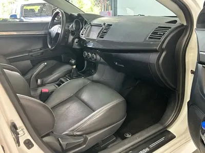 Mitsubishi Lancer EX