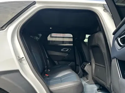 Land Rover Velar