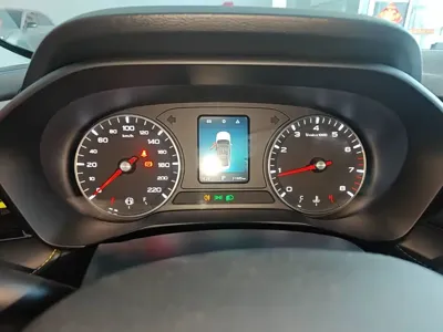 Roewe i5