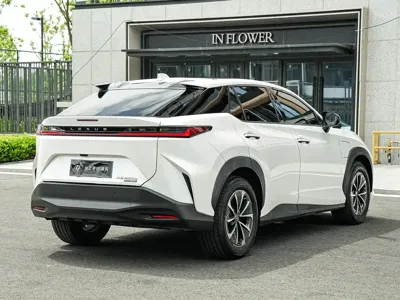 Lexus RZ