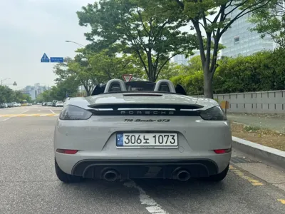 Porsche 718